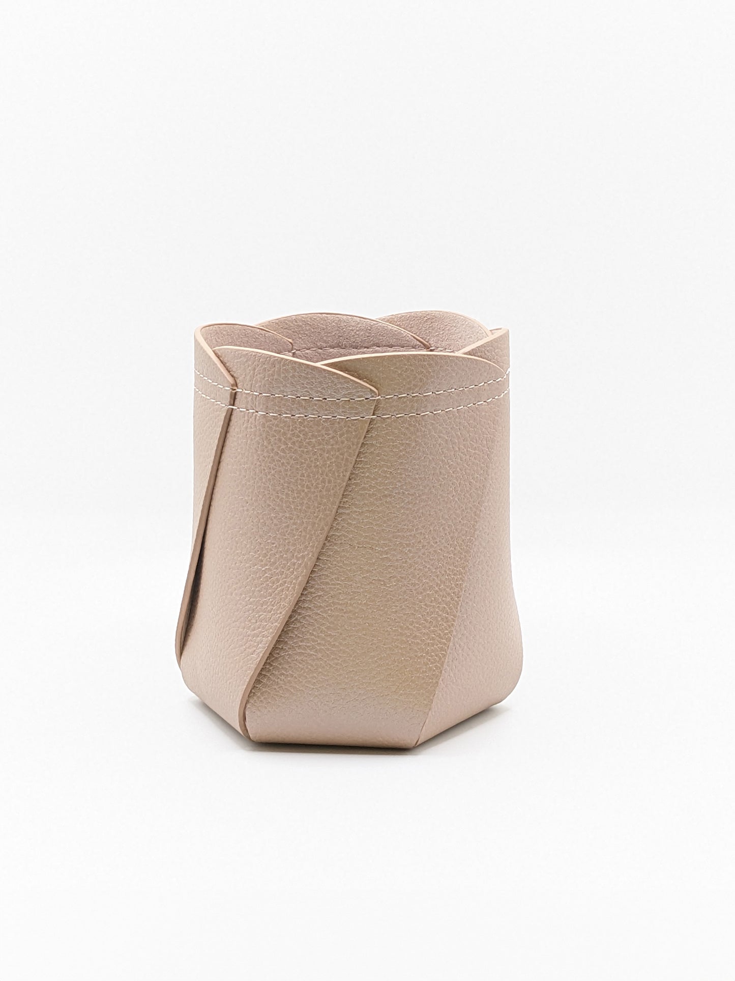 Pearlised Pink Pen Cup
